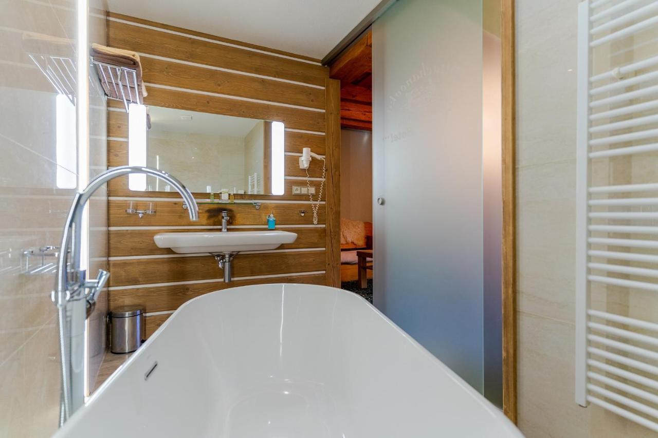 Hotel Strachanovka - Janska Koliba Liptovsky Jan Ngoại thất bức ảnh