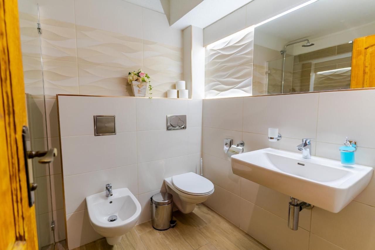 Hotel Strachanovka - Janska Koliba Liptovsky Jan Ngoại thất bức ảnh